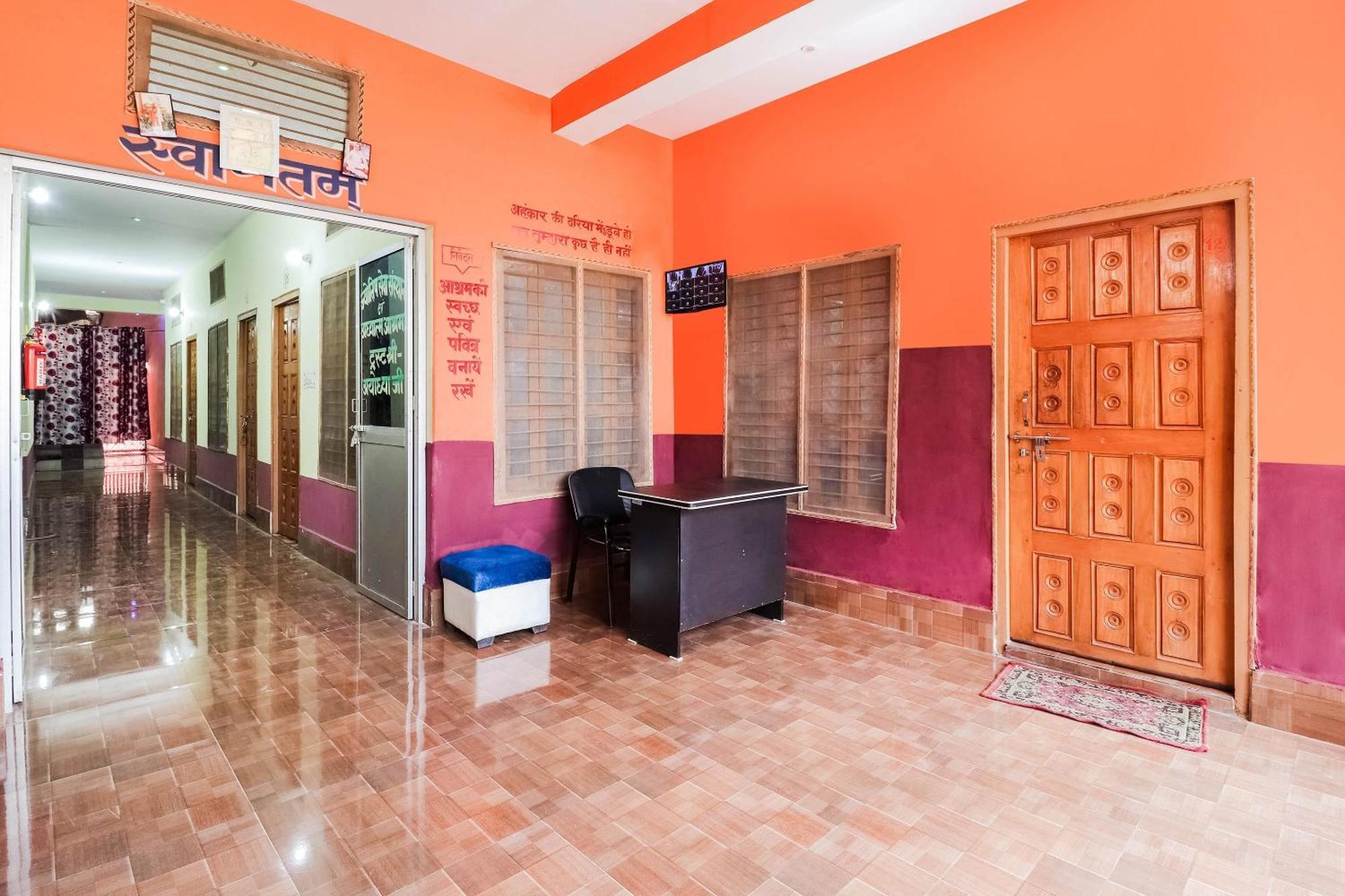 Hotel O Jyotish House Ayodhya Exterior foto
