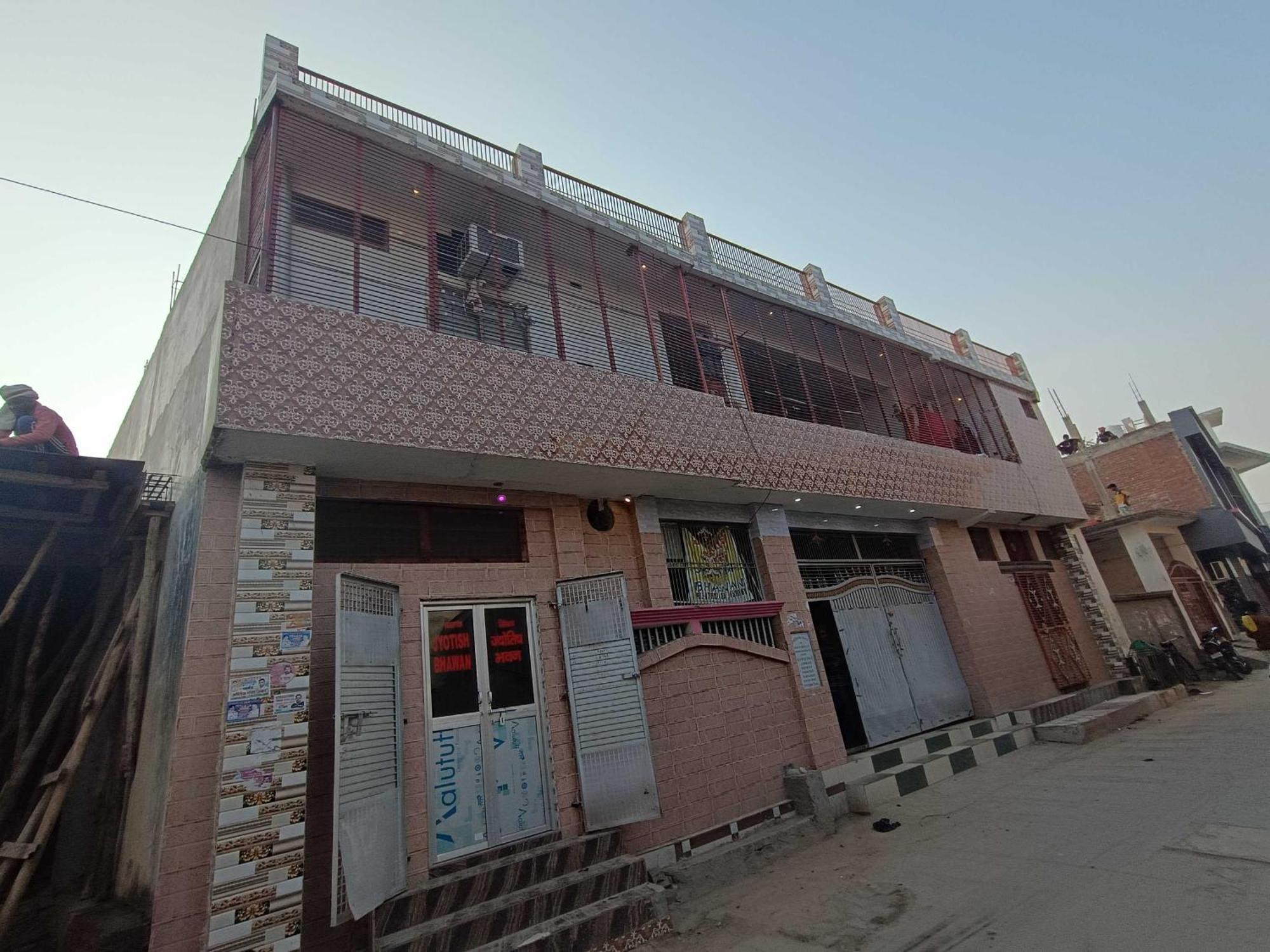 Hotel O Jyotish House Ayodhya Exterior foto